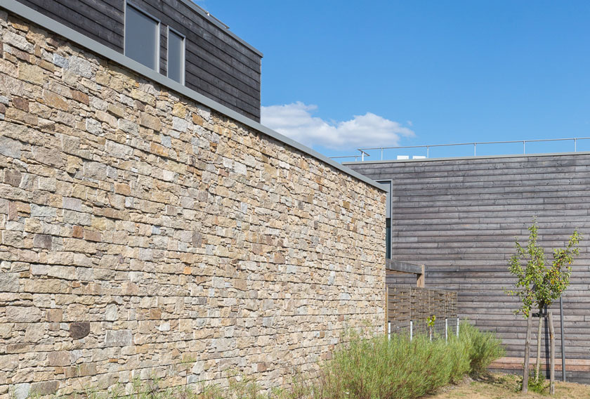 High School Clisson clad in Stonepanel