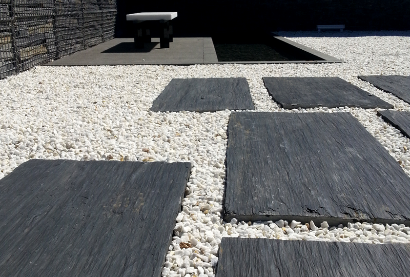 Infercoa natural slate for walkways