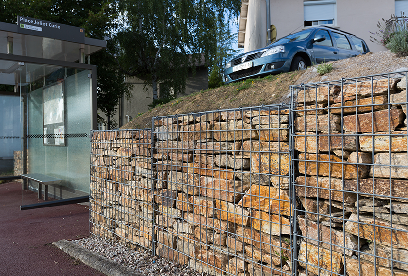Natural stone for gabion walls