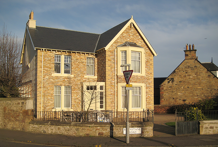 A refurbished house with Stonepanel™ Orient